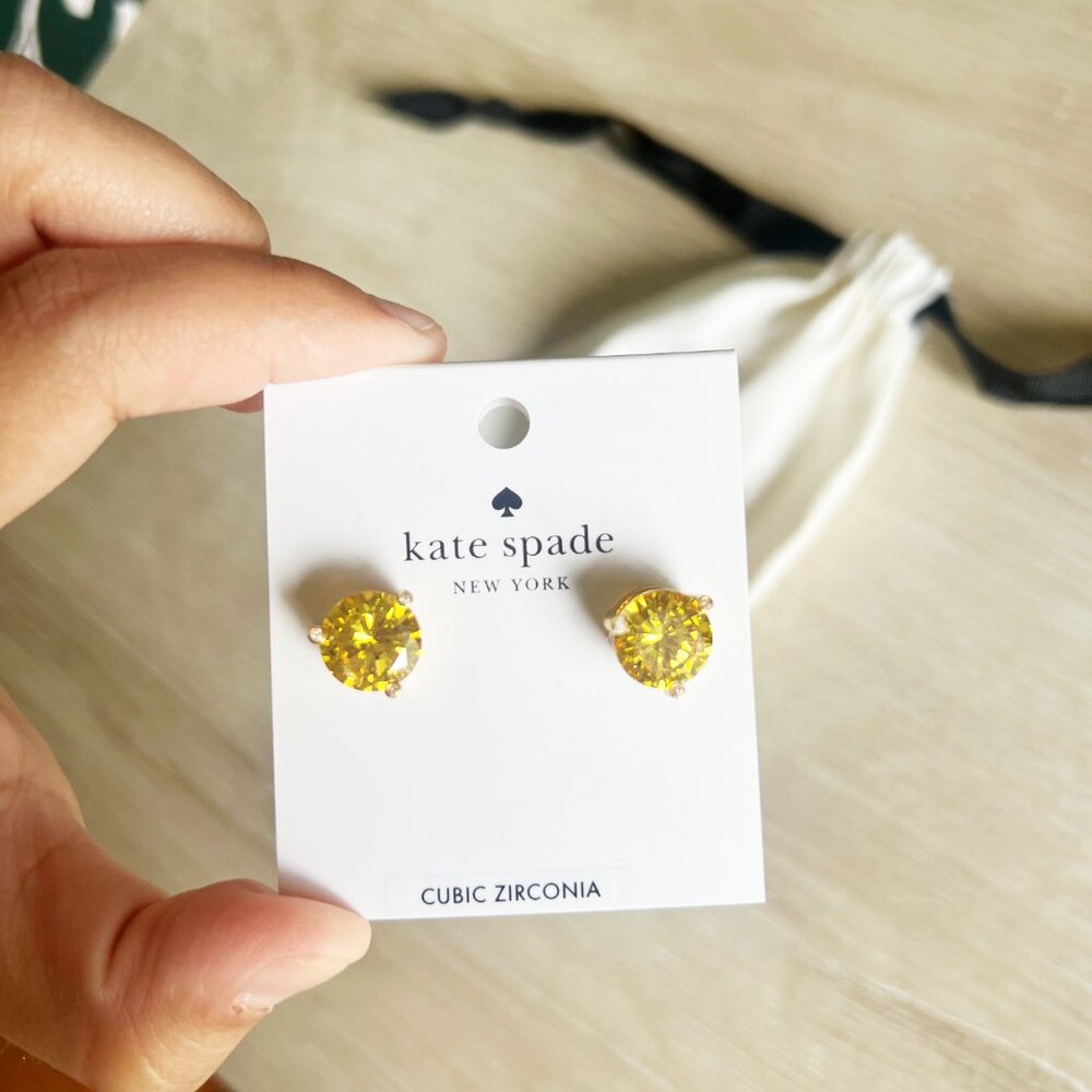 kate spade yellow studs 🌼 - Picture 4 of 7